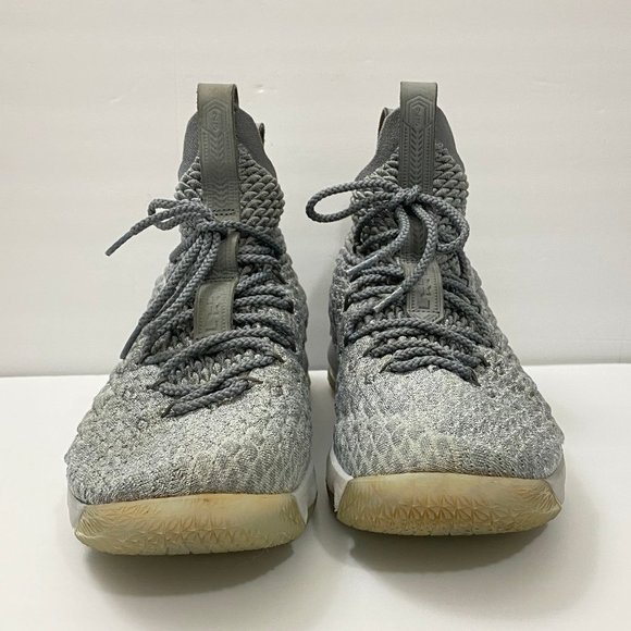 lebron xv gray